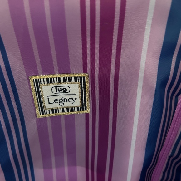 LUG RANGER WHEELIE LUGGAGE AÇAI BERRY NWT - Picture 6 of 10